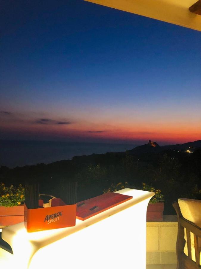 B&B Terrazze Chiaramontane マリーナ・ディ・パルマ エクステリア 写真